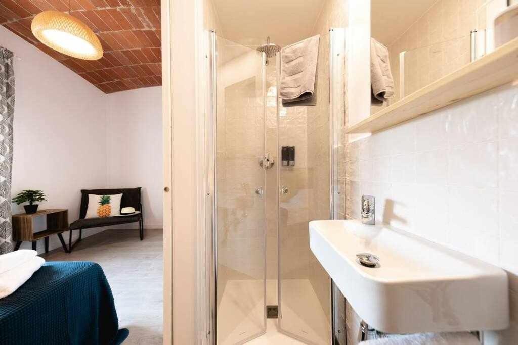 Newly Renovated Room W Pool & Bikeparking Girona Quarto foto