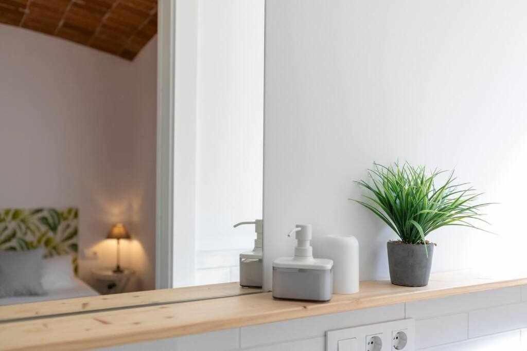 Newly Renovated Room W Pool & Bikeparking Girona Quarto foto