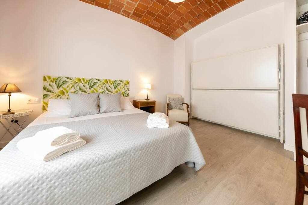 Newly Renovated Room W Pool & Bikeparking Girona Quarto foto